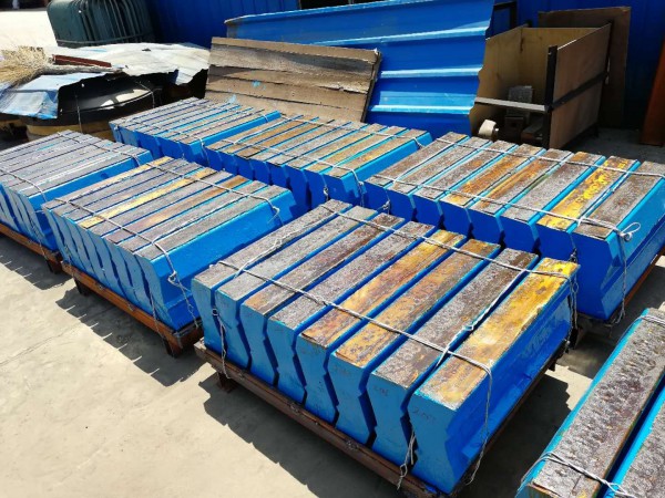 Martensite Steel Ceramic insert Blow bar