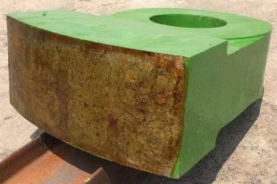 Ceramic insert hammer