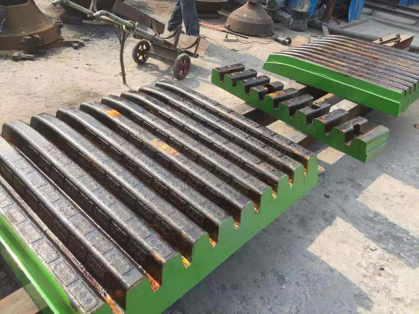 Ceramic insert Jaw Plate 900x1200