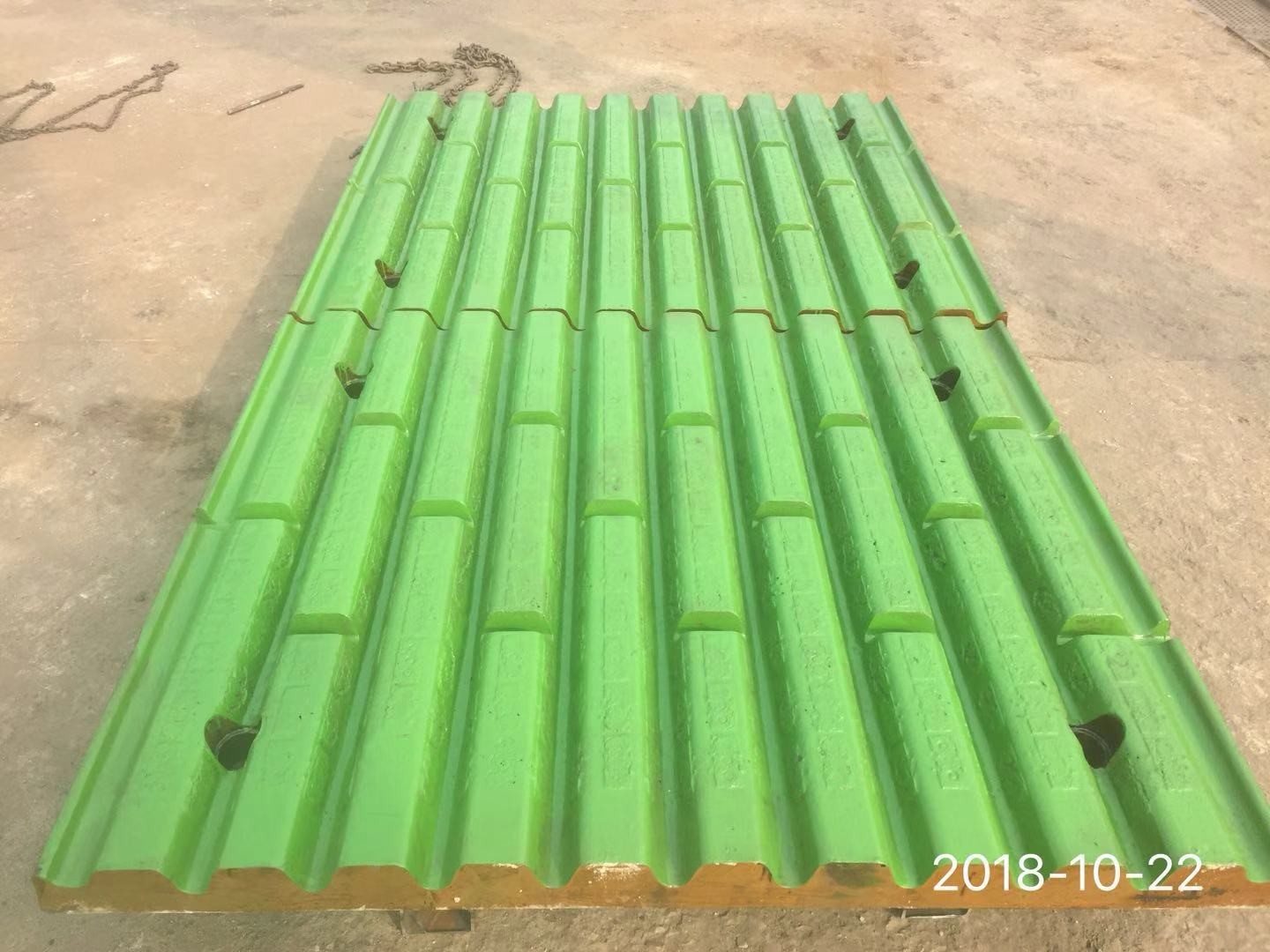 Ceramic insert C160 Jaw Plate