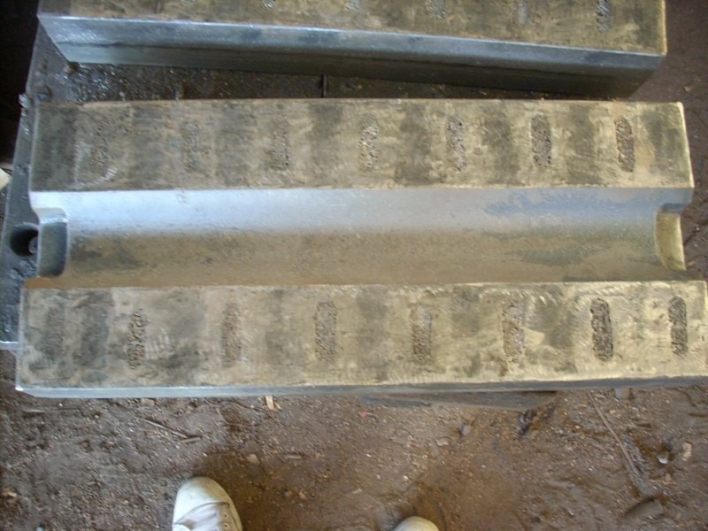 Ceramic blow bar